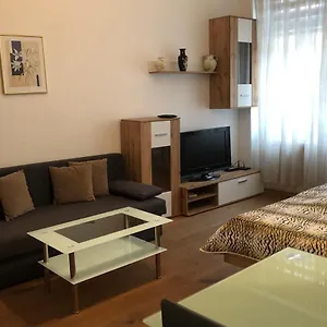 Green Apartment Apartamento Viena